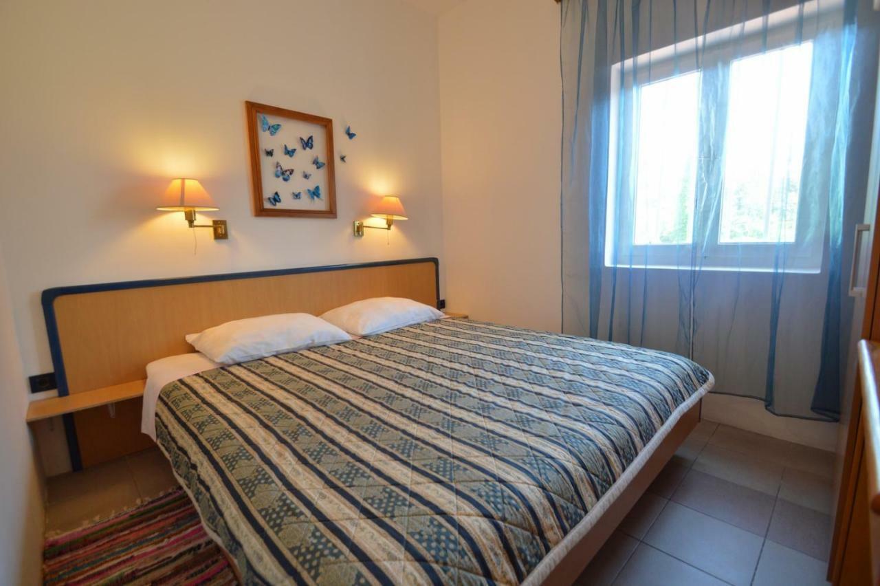 Apartments Goga มาลีโลชินจ์ ภายนอก รูปภาพ